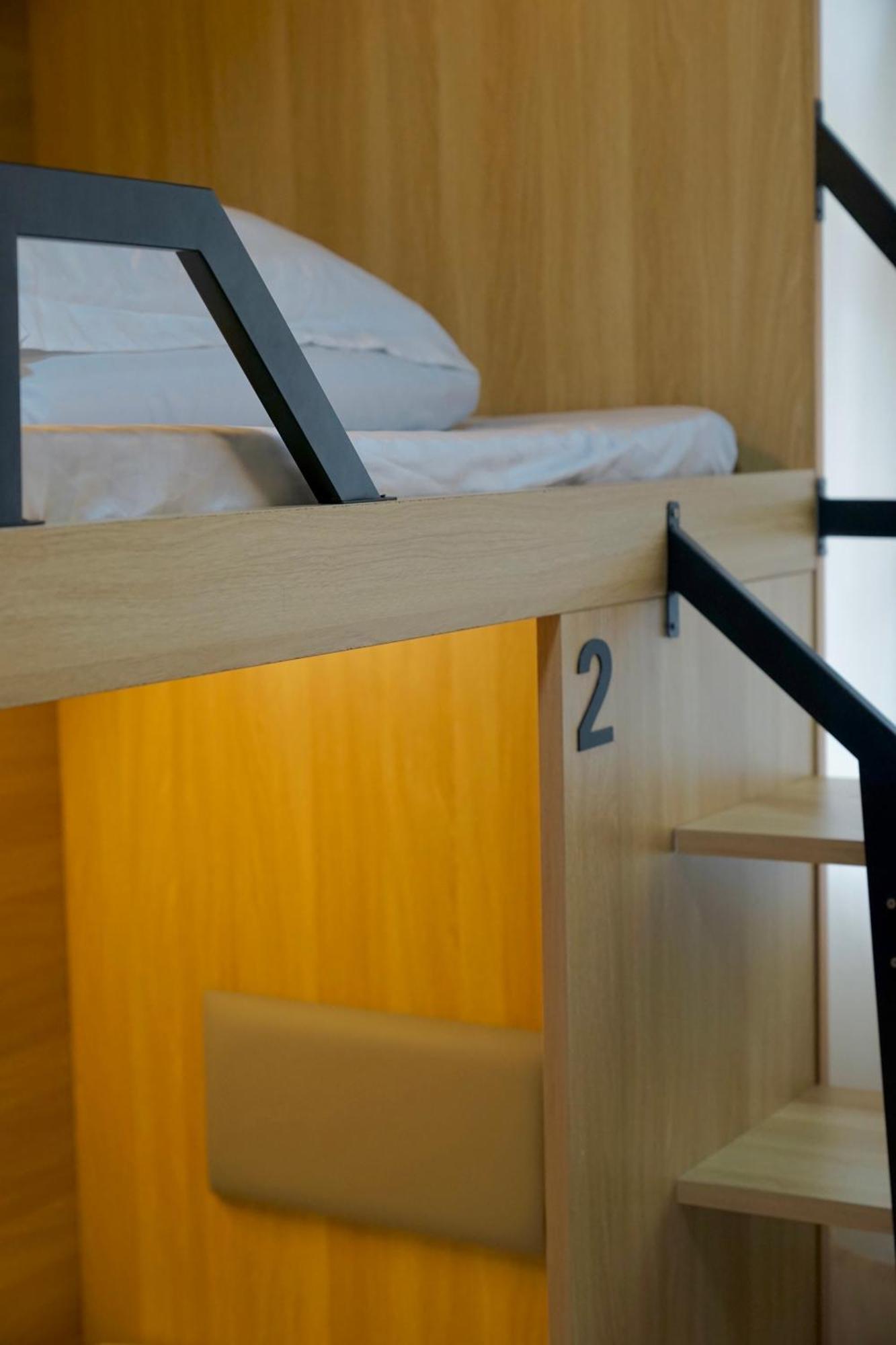 Waveflo Hostel 浪花青旅 Hong Kong Luaran gambar